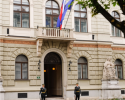 Sestanek pri predsednici RS