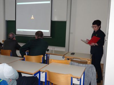 ZGODOVINO PRIMORSKEGA UPORA IN DELOVANJE ORGANIZACIJE TIGR SMO PREDSTAVILI DIJAKOM GIMNAZIJE V ILIRSKI BISTRICI 