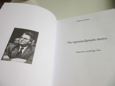 VILJEM ČERNO »NA IZPOSTAVLJENEM MESTU«