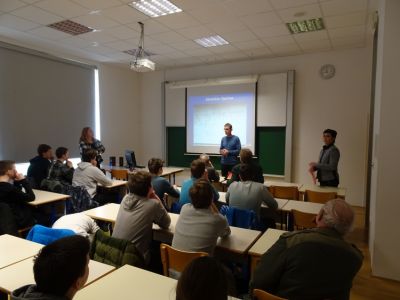 ZGODOVINO PRIMORSKEGA UPORA IN DELOVANJE ORGANIZACIJE TIGR SMO PREDSTAVILI DIJAKOM GIMNAZIJE V ILIRSKI BISTRICI 