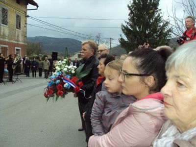 ŠKRBINA, 11. 11. 2018 OB 11. URI 